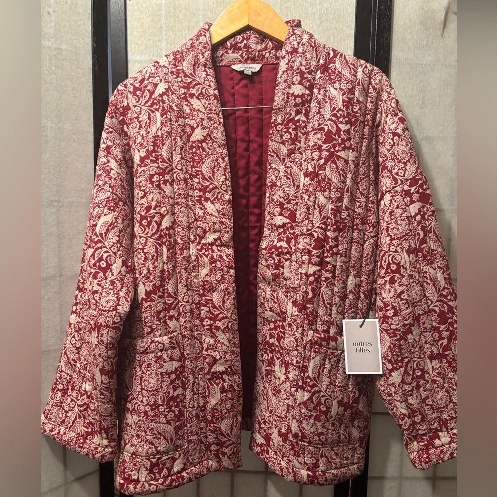 AUTRES FILLES Quilted Kimono Jacket Open Front, Botanical Print